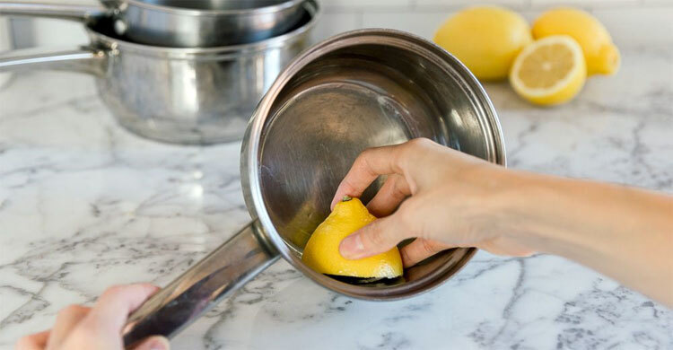 বাসন পরিষ্কার করতে লেবুর সঙ্গে কী যোগ করবেন