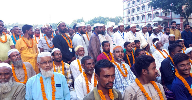 চুয়াডাঙ্গায় বিএনপি ছেড়ে জামায়াতে যোগ দিলেন ৪ শতাধিক নেতাকর্মী