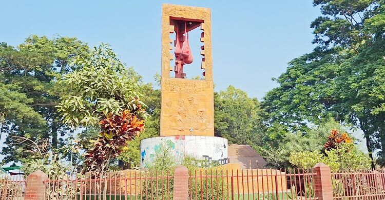 ৮ ডিসেম্বর চাঁদপুর হানাদার মুক্ত দিবস