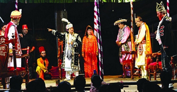 বাংলার যাত্রাপালার স্বর্ণযুগ ও ‘মরমী বধূ’ আজ শুধুই স্মৃতি