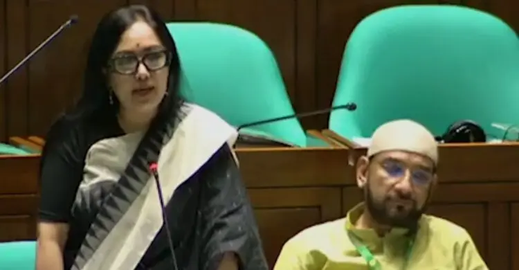 বাবা-মার ভরণপোষণের আইন নিয়ে যা বললেন রুমিন ফারহানা