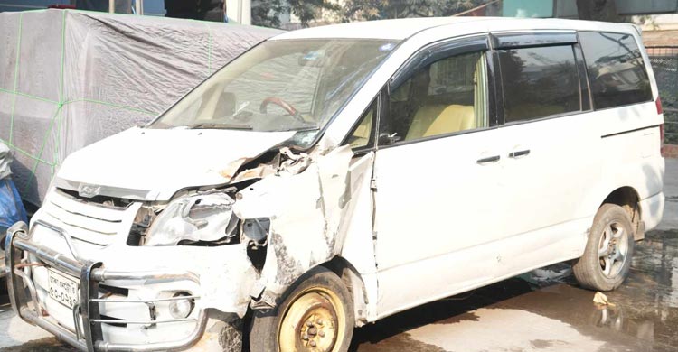 যুবলীগ নেতার ডিবি পরিচয়ে ডাকাতি, ৩০ লাখ টাকার সয়াবিন তেল ৮ লাখে বিক্রি, গ্রেফতার ১২