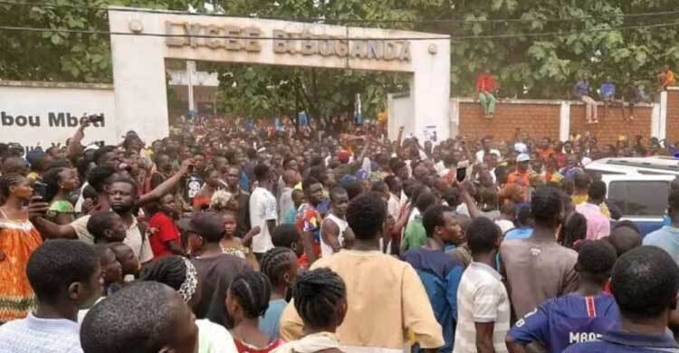 সেন্ট্রাল আফ্রিকান রিপাবলিকে পদদলিত হয়ে ২৯ শিক্ষার্থীর মৃত্যু