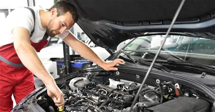 শীতে গাড়ির ইঞ্জিন ঠিক রাখতে যেসব ভুল করবেন না