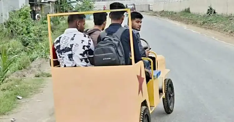 লাগবে না জ্বালানি, ব্যাটারিতেই চলে সোহেলের তৈরি জিপ গাড়ি