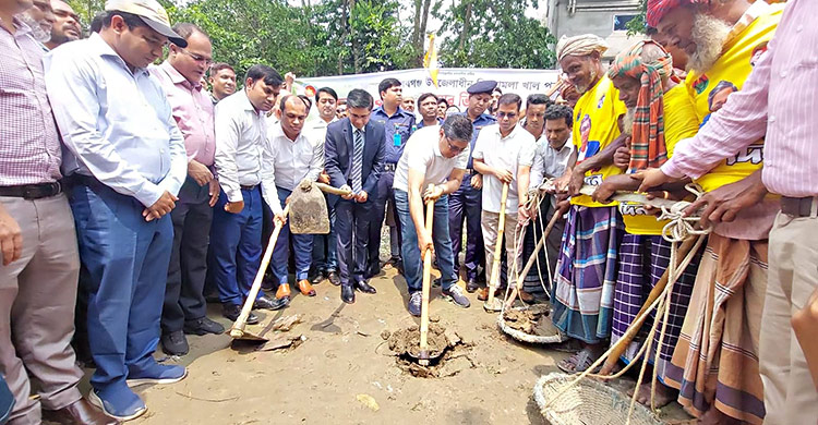 পহেলা বৈশাখ থেকে কৃষক কার্ড বিতরণ: প্রতিমন্ত্রী শাহে আলম