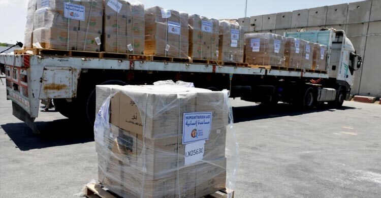 Israel announces daily military pause to increase Gaza aid