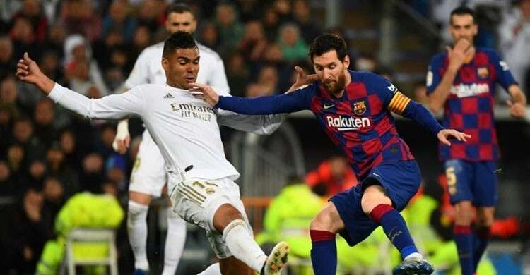 মেসির সতীর্থ হতে যাচ্ছেন ক্যাসেমিরো!