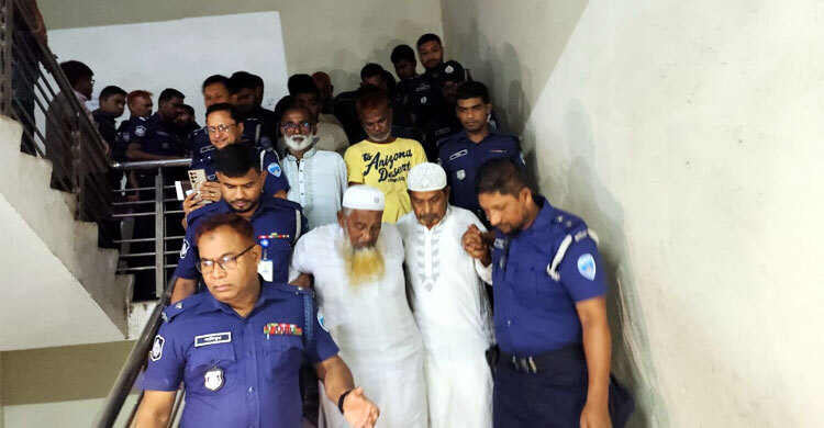 কুমিল্লার ট্রিপল মার্ডারের ঘটনায় ৮ আসামির তিনদিনের রিমান্ড