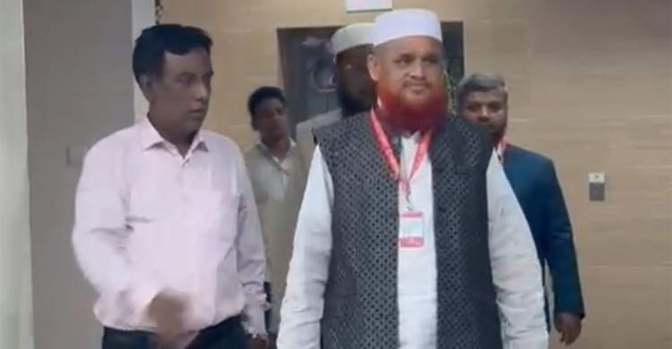 সিইসির সঙ্গে বৈঠকে ১১ দলীয় জোট নেতারা