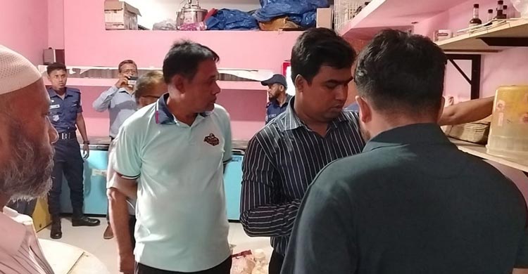 অস্বাস্থ্যকর পরিবেশ-মেয়াদোত্তীর্ণ খাবার পাওয়ায় দুই হোটেলে জরিমানা