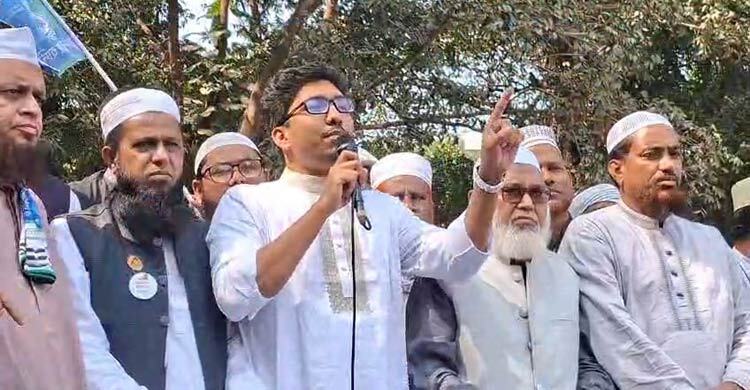 ভোটকেন্দ্রে মোবাইল নিষেধাজ্ঞা কার নির্দেশে তা স্পষ্ট করতে হবে