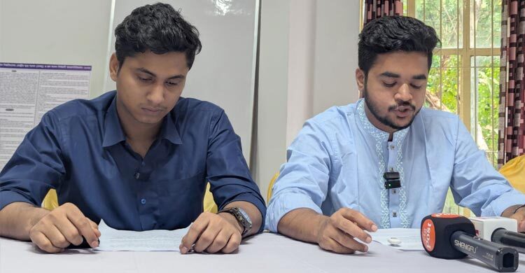 ছাত্রদলকে সমর্থন জানিয়ে সরে দাঁড়ালেন দুই প্রার্থী
