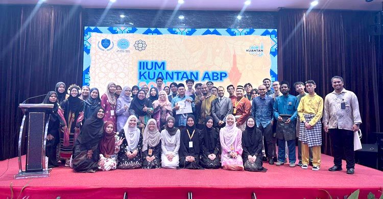 আইআইইউএমএ অনুষ্ঠিত এশিয়ার মর্যাদাপূর্ণ বিতর্ক প্রতিযোগিতা