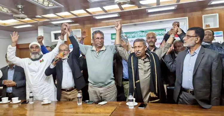 চাঁদপুর-৩ আসনে বিএনপি প্রার্থীকে গণফোরামের প্রার্থীর সমর্থন