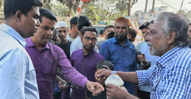 চাঁদপুরে রেস্টুরেন্টসহ ৩ প্রতিষ্ঠানকে জরিমানা