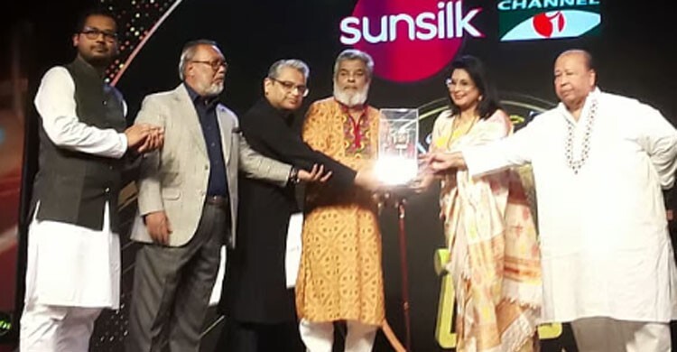 বগুড়ায় বসছে মিউজিক অ্যাওয়ার্ডের আসর