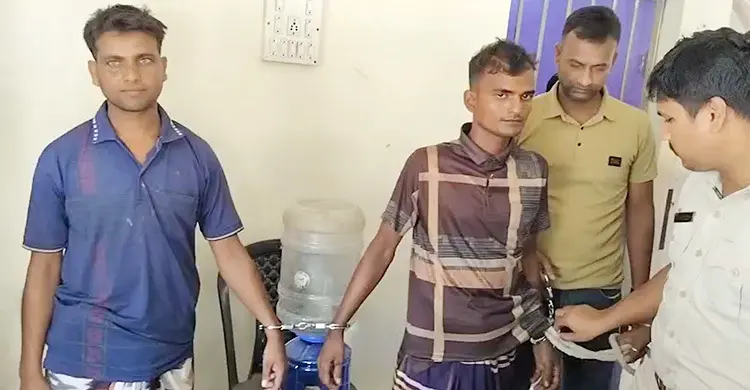 ‘গরু আনতে’ ভারতে গিয়ে আটক চাঁপাইনবাবগঞ্জের দুই যুবক