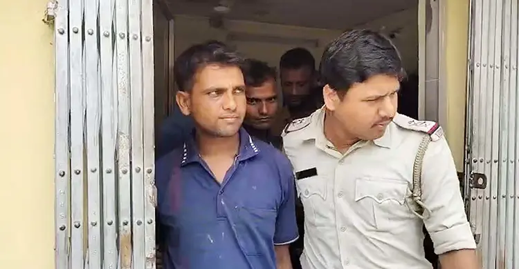 ‘গরু আনতে’ ভারতে গিয়ে আটক চাঁপাইনবাবগঞ্জের দুই যুবক