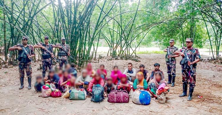 চাঁপাইনবাবগঞ্জে ২০ জনকে ঠেলে পাঠালো বিএসএফ