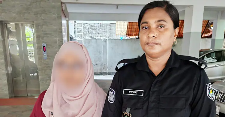 তিনি একাই প্রতারণার ১৩০ মামলার আসামি!