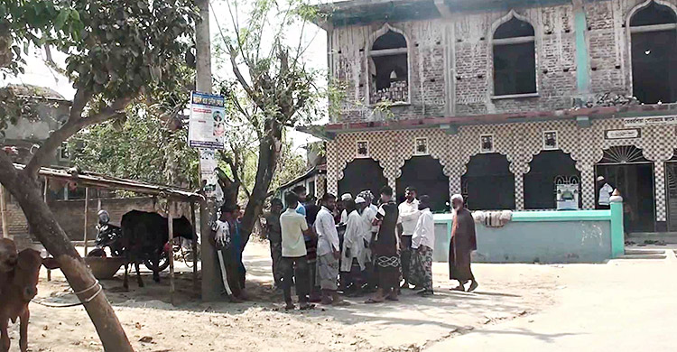 বাড়িতে বাদ্যযন্ত্র বাজলে বিয়ে পড়াতে যাবেন না ইমাম