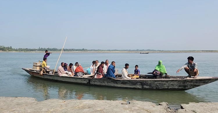 চরের মানুষের দাবি একটি কমিউনিটি ক্লিনিক
