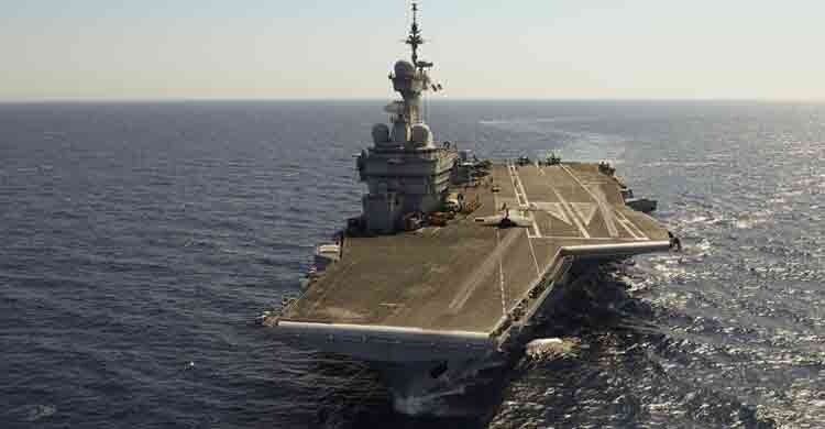 ভূমধ্যসাগরে বিমানবাহী রণতরী পাঠাচ্ছে ফ্রান্স