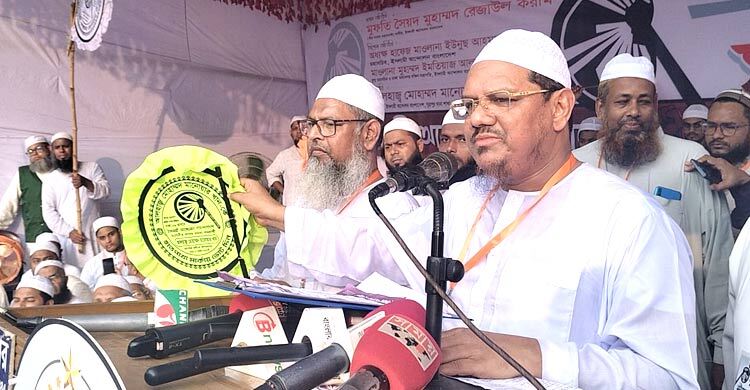 দিল্লিতে বৃষ্টি পড়লে এদেশে ছাতা ধরার অপচেষ্টা রুখে দিতে হবে