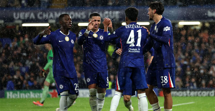 চেলসির কিশোর ফুটবলারদের ঝলকে বিধ্বস্ত আয়াক্স