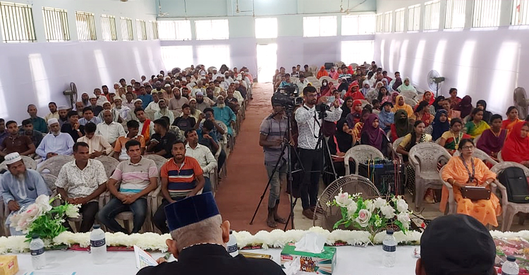 বাল্যবিয়ে প্রতিরোধে শপথ