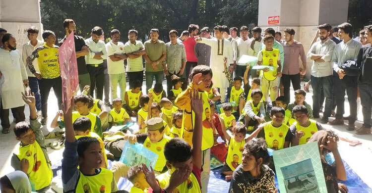 ছিন্নমূল ও সুবিধাবঞ্চিত শিশুদের জন্য স্কুল চালু করলো ছাত্রদল