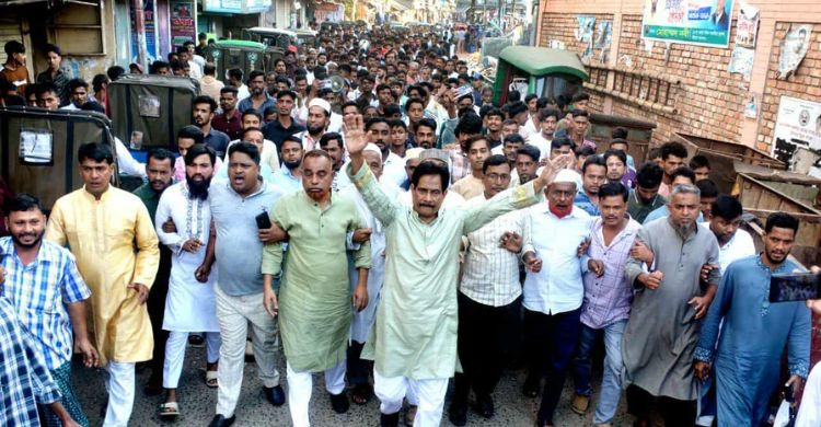 দেশবিরোধী এক‌টি দল নির্বাচন বিলম্বিত করার ষড়যন্ত্রে নেমেছে