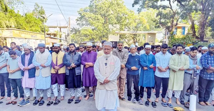 দেশের বিভিন্ন স্থানে ওসমান হাদির গায়েবানা জানাজা