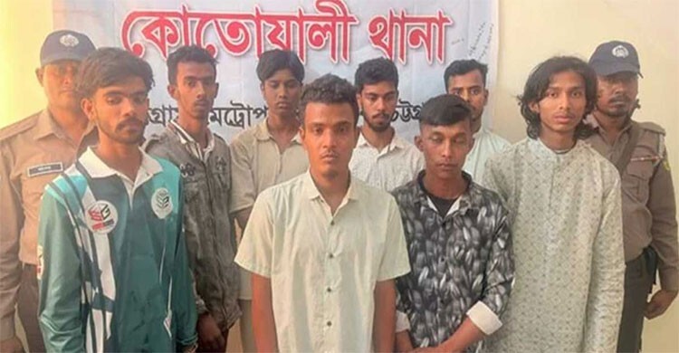 চট্টগ্রামে ঝটিকা মিছিল থেকে ছাত্রলীগ-যুবলীগের ৮ জন আটক