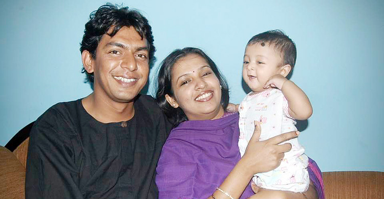 অভিযোগ আসে না বলেই এখনো টিকে আছি: বিবাহবার্ষিকীতে চঞ্চল