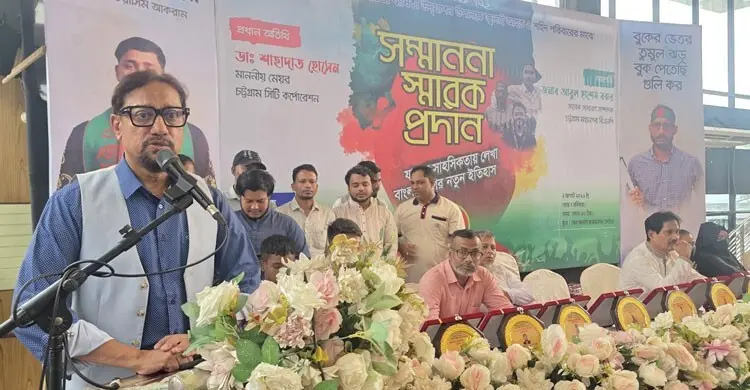 জুলাইয়ে শহীদ-আহতরা যেন মুক্তিযুদ্ধের বীরদের মতো সম্মানের আসনে থাকেন