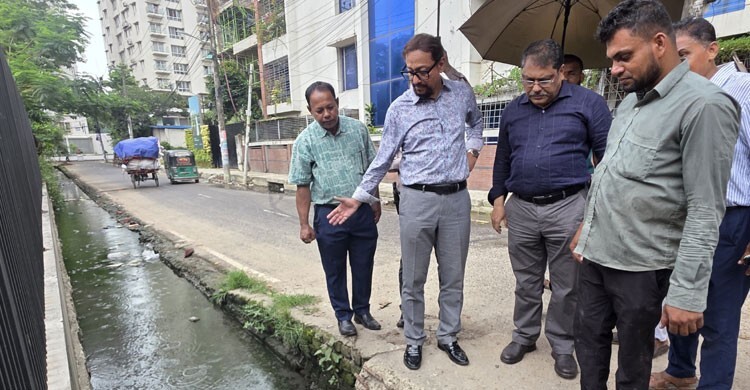 চট্টগ্রামে জলাবদ্ধতা নিরসনে কাজ চলছে: চসিক মেয়র