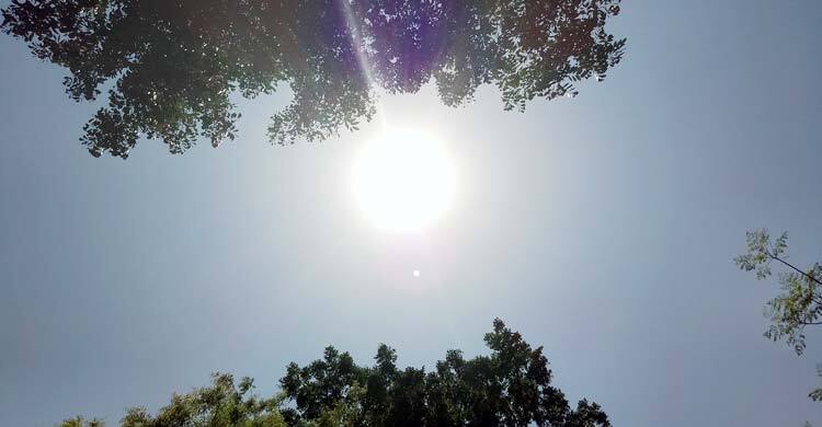 তাপপ্রবাহে পুড়ছে চুয়াডাঙ্গা, তাপমাত্রা ৪২ ছুঁই ছুঁই