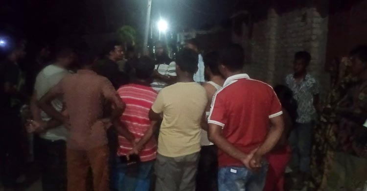 চুয়াডাঙ্গায় দুই সাংবাদিককে লাঞ্ছিতের অভিযোগ