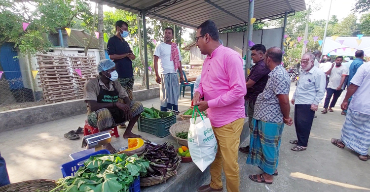 চুয়াডাঙ্গায় যাত্রা শুরু করলো ‘কৃষকের বাজার’
