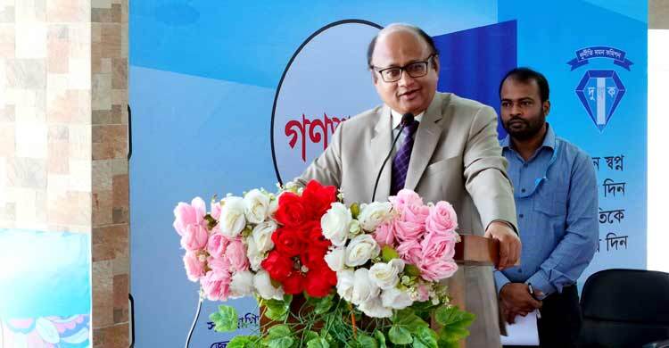 নির্বাচনের আগে অবৈধ টাকার লেনদেন বেড়ে যায়: দুদক চেয়ারম্যান