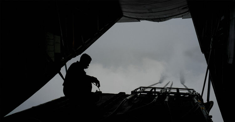 তীব্র খরার কারণে কৃত্রিমভাবে বৃষ্টি নামানোর চেষ্টা করছে ইরান