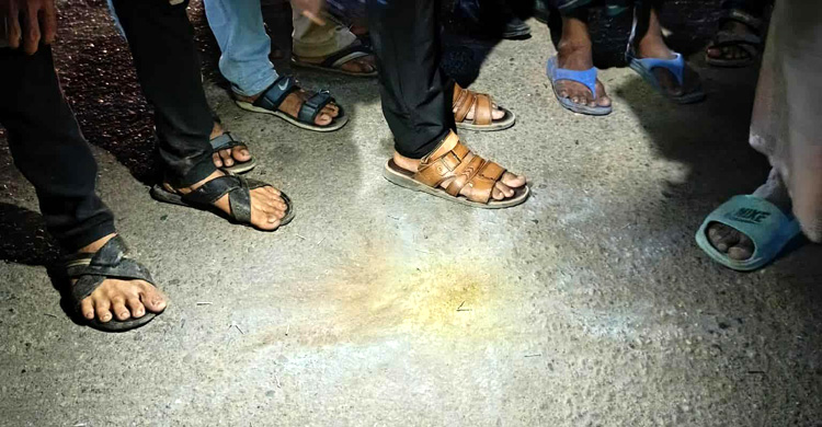 এবার গণসংহতি আন্দোলনের কার্যালয়ের সামনে ‘ককটেল বিস্ফোরণ’