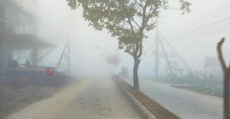 আজও ঢাকায় কুয়াশা, তাপমাত্রা ১৩ ডিগ্রির নিচে
