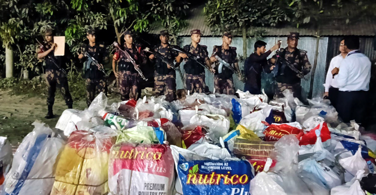 কুমিল্লায় ১৪ লাখ ভারতীয় আতশবাজি জব্দ