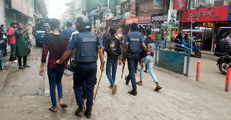 কুমিল্লায় পুলিশের সঙ্গে যুবদলের ধাওয়া-পাল্টাধাওয়া, আটক ১০