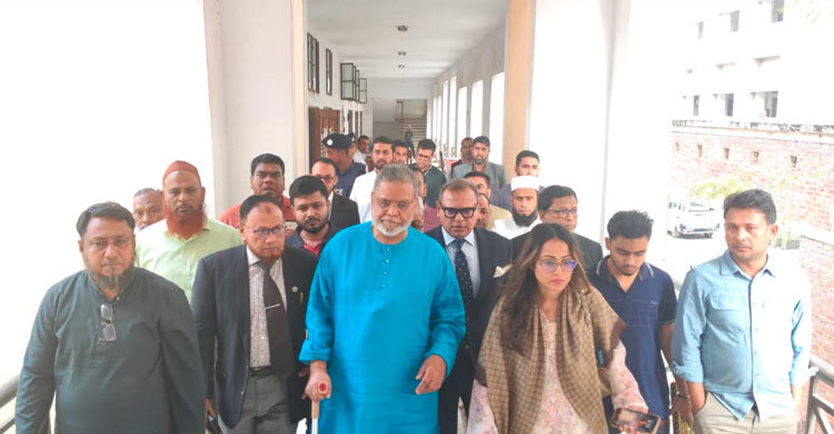 ভাইরাল ভিডিও এআই-সৃষ্ট, ফরেনসিক পরীক্ষার দাবি আইনজীবীর