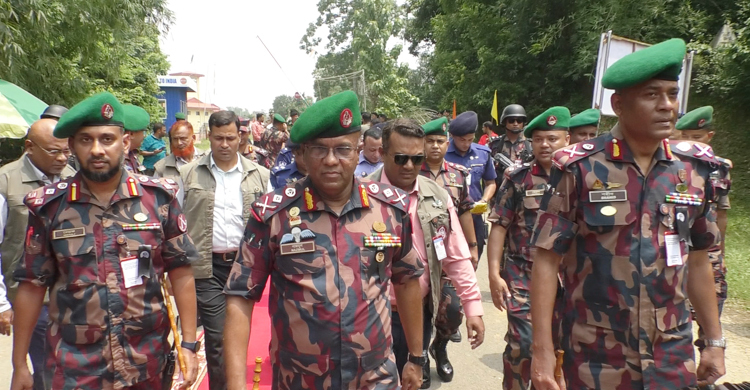 ‘নির্বাচন ঘিরে সীমান্ত দিয়ে আসা অবৈধ অস্ত্র ঠেকাতে সতর্ক বিজিবি’