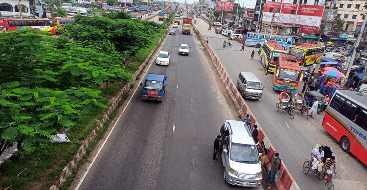 চিরচেনা রূপে ঢাকা-চট্টগ্রাম মহাসড়ক